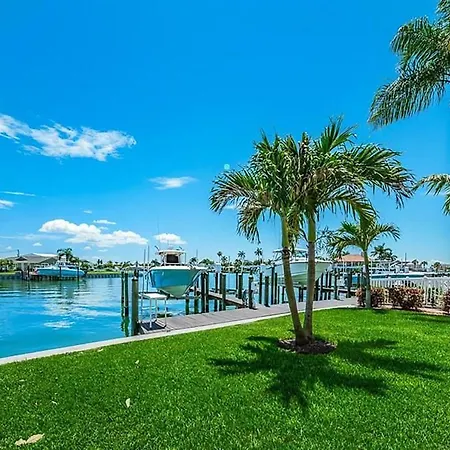 Treasure Island 1 Bedroom, 1 Bathroom, Condominium, 11605